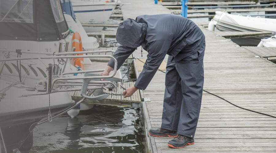 Why choose water damage cleanup for ceiling water damage repair in Riversidenj